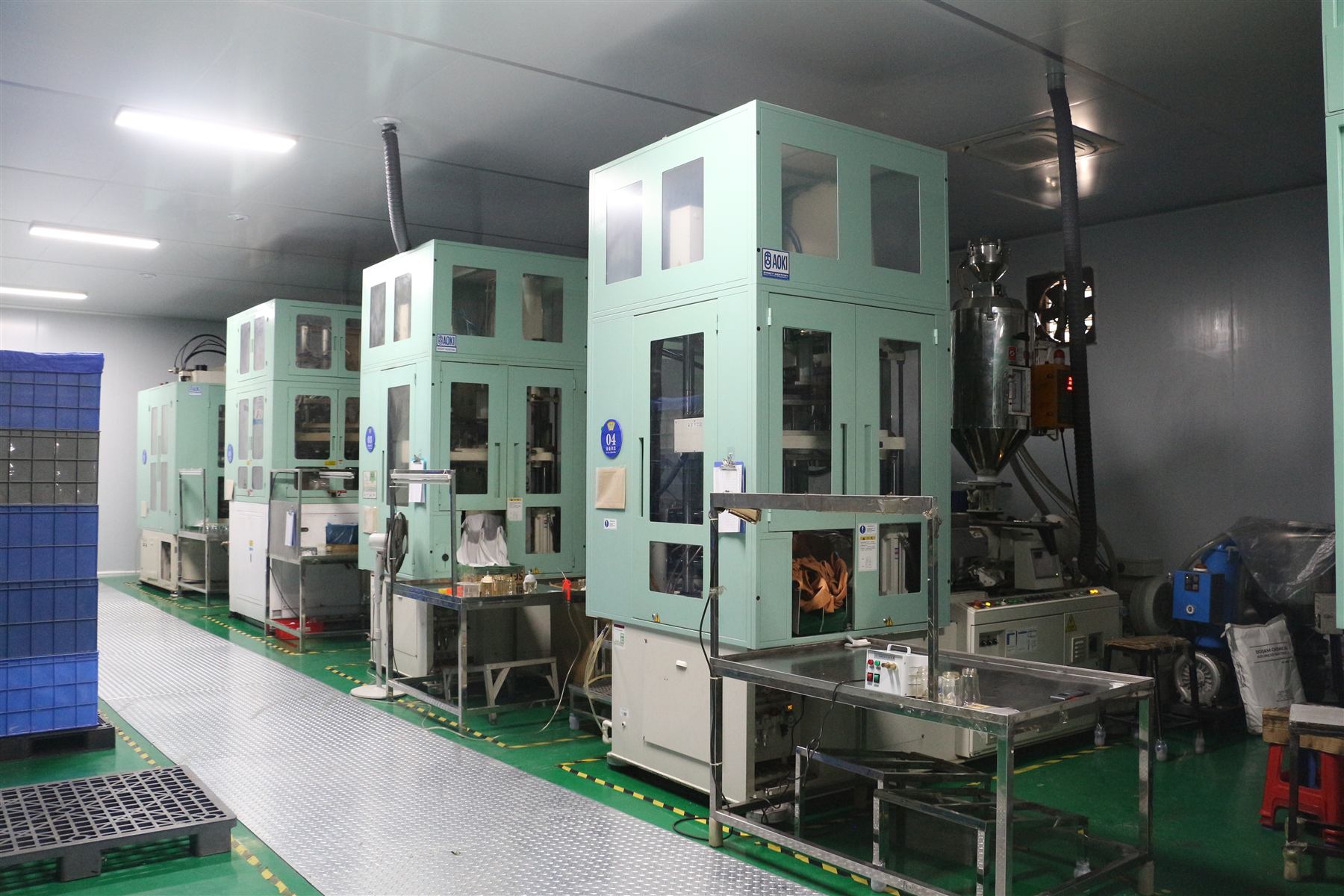 Product manufacturing equipment supporting practical innovation