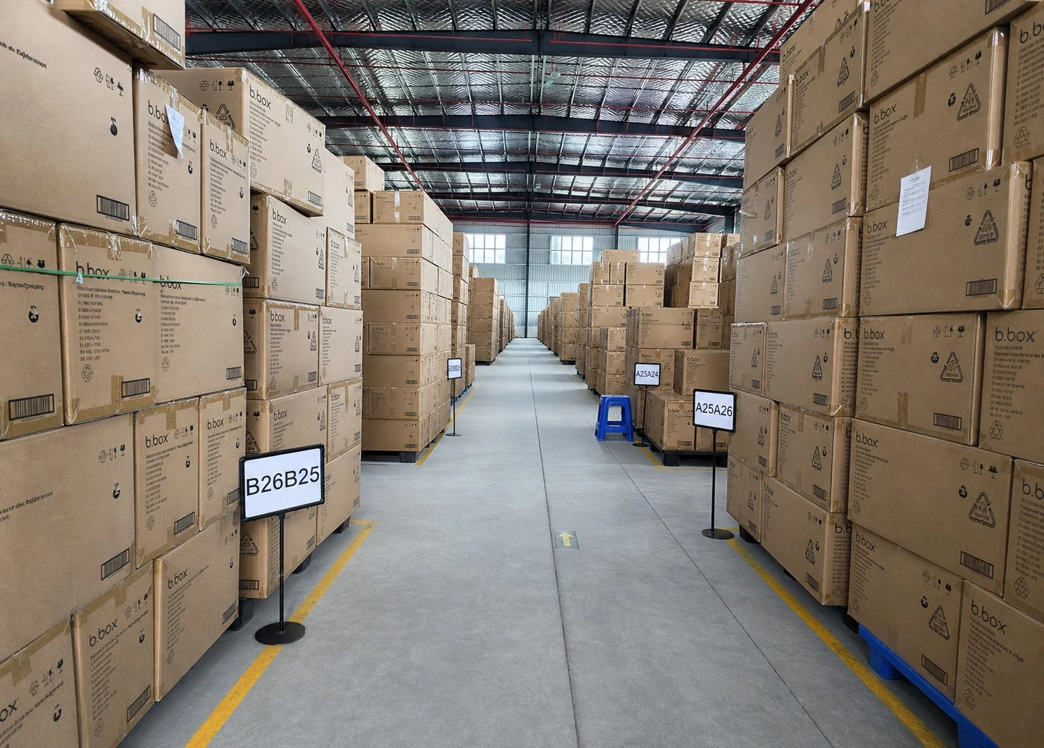 Warehouse aisle for export-ready stock