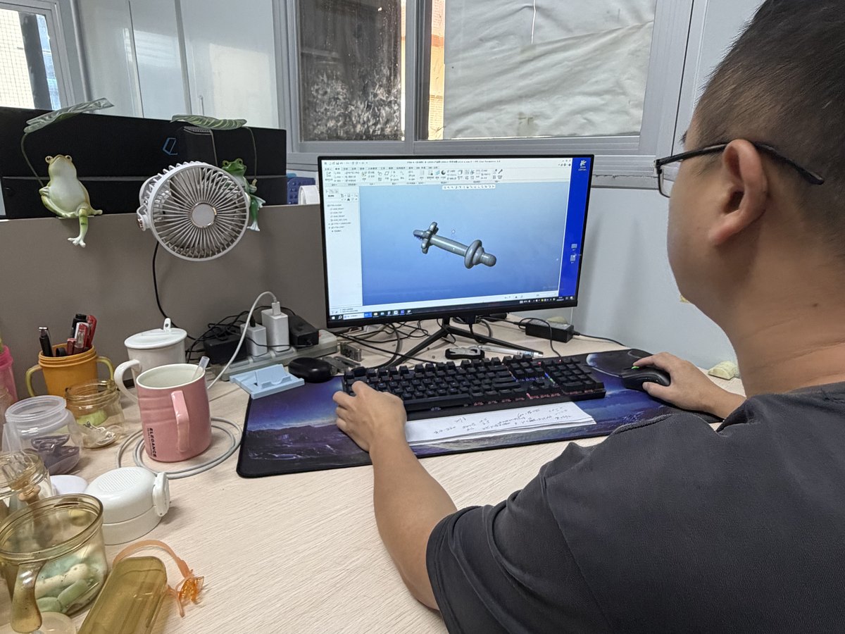DoraPony CAD desk for product drawing and OEM ODM brief review