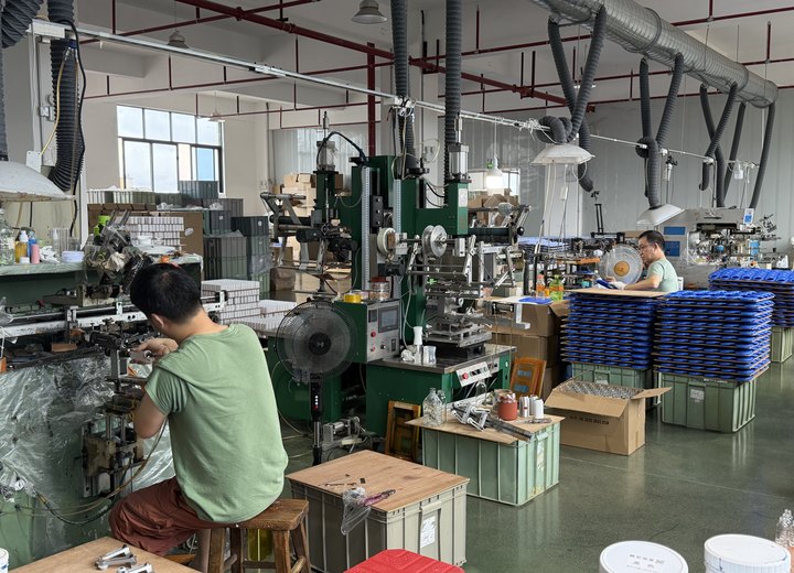 Workshop production line for direct DoraPony support questions